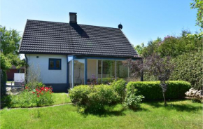 Three-Bedroom Holiday Home in Garsnas